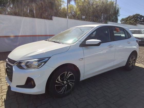 CHEVROLET ONIX 1.0 FLEX LT MANUAL CHEVROLET ONIX 1.0 FLEX LT MANUAL